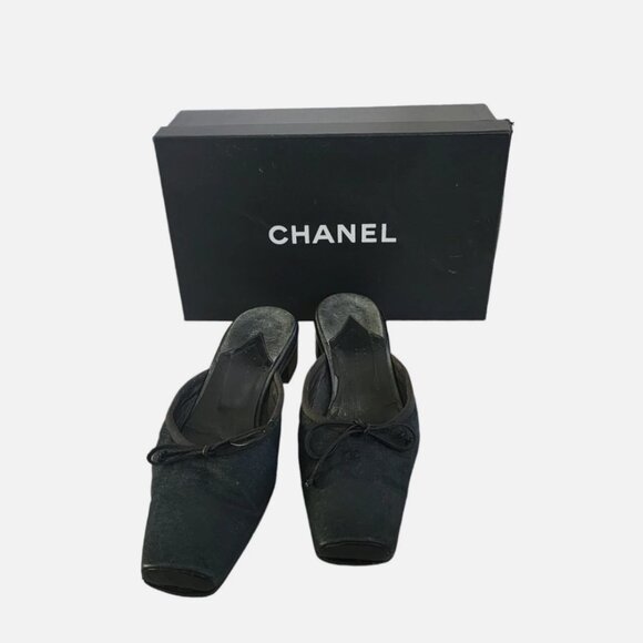 Vintage Chanel Leather Mules sz 40 - Picture 1 of 6